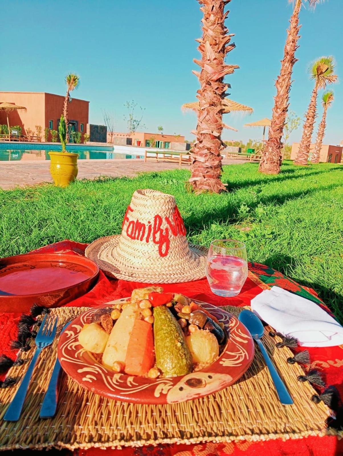 Family Village Marrakech Marrakesh Esterno foto